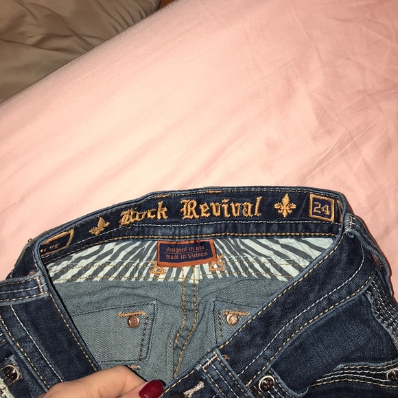 Sold - Picture 4 of 6